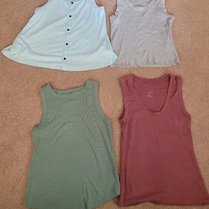 Women's tank top bundle